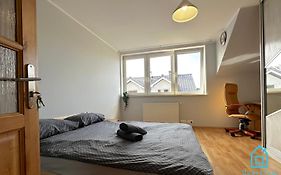 Zigzag Room